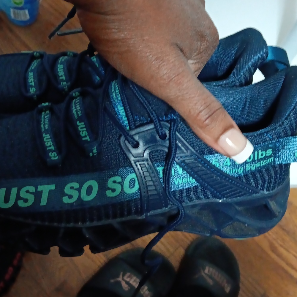 Kids shoes